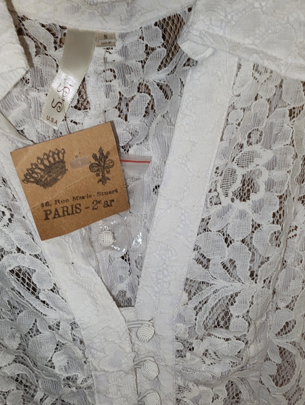 Sleeveless White Lace Button-Front Top Lace-Up Back New Small - Picture 8 of 9